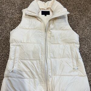 Banana Republic Puffer Vest